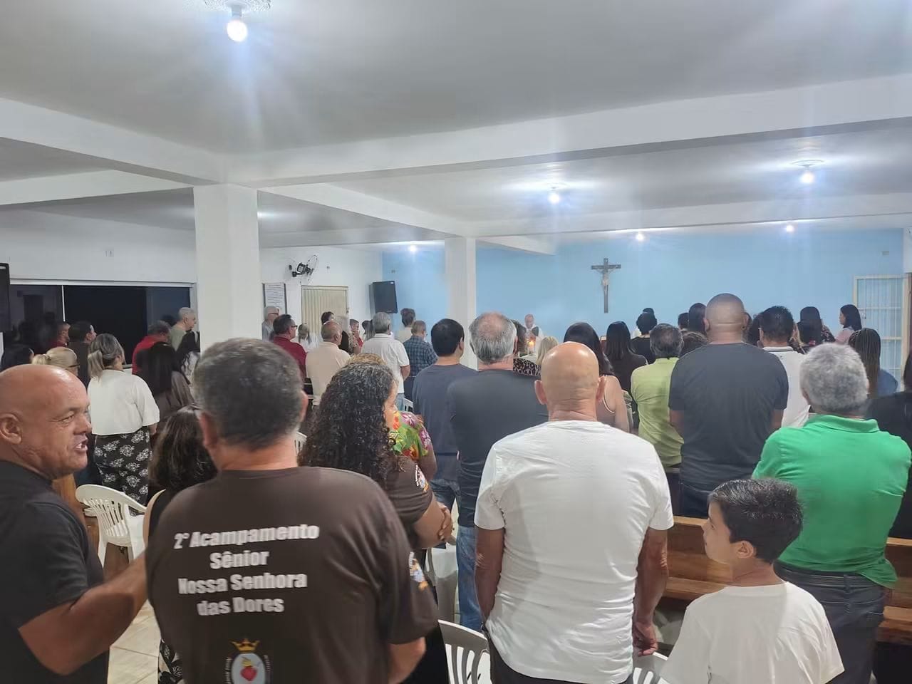 Comunidade reunida na Missa da Festa da Padroeira